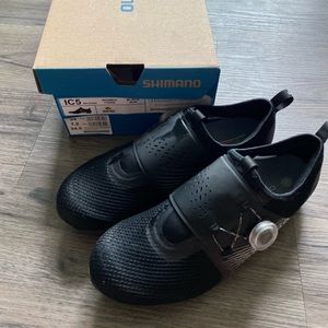 Shimano IC5 indoor/outdoor cycling shoes